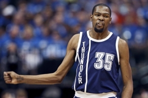 26岁前NBA历史得分榜前5都是谁？KD位列第2 第一又是他！