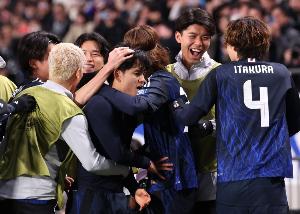 久保建英：距离世界杯的时间越来越少，球队将面临新一轮竞争