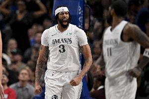 新赛季独行侠潜在阵容：欧文+克莱+弗拉格+华盛顿+莱夫利