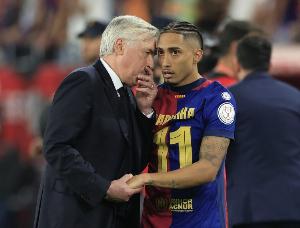 阿斯：拉菲尼亚不会首发出战玻利维亚，安帅将对阵容大轮换