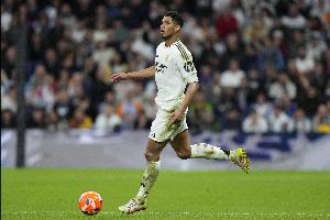 记者：贝林厄姆已进行数周高强度训练，每天训练八九个小时