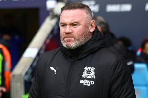 鲁尼：我们始终支持球队和教练，但也要诚实，因为球迷并不愚蠢