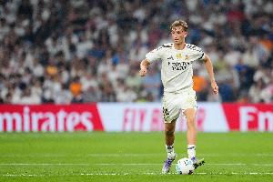 红牌危机！阿隆索执教皇马11场已经有4人被罚下