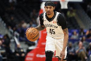 美记：伤病是篮网裁掉后卫基翁-约翰逊的决定性因素