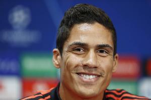 官方：瓦拉内将担任朗斯vs里尔开球嘉宾，前者出身于朗斯青训