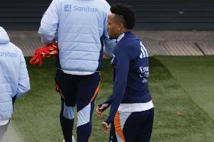 马卡：米利唐加盟皇马六个赛季，已从替补球员成长为球队后防核心