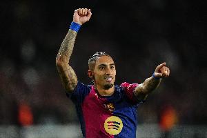 费尔明受伤，每体：奥尔莫将会连续出场，拉菲尼亚也可能客串前腰