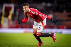 鲁尼批评卡塞米罗染红：对于一位经验丰富的球员来说，这太愚蠢了