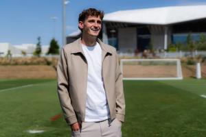 莫顿：法甲的节奏和英超一样快，我需要适应这里并了解判罚尺度