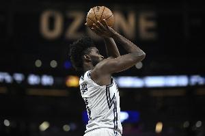 艾萨克：新赛季的目标是打满82场 休赛期我减重了一些