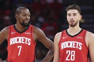 莱纳德与扬尼斯的最后一投；阿门vs弗拉格；约基奇vs小萨