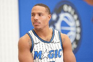 填满数据栏！贝恩15中8拿到22分6板7助1断2帽 正负值