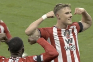 桑德兰官推“吹”中卫巴拉德：一场无比伟大的表演😳