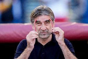 一直有offer😅尤里奇一年被解雇3次，分别带队53天/106天/157天