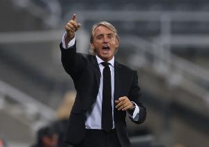 斯基拉：曼奇尼与萨德签约至明年，含2年续约选项+年薪800万欧