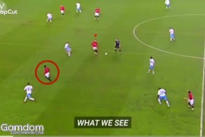 C罗仍然欠我们解释：他为什么没有看鲁尼就传球？