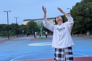 你能慢点吗？🤣好多细节我都还没笑到~