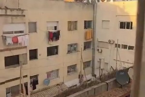 条件恶劣😅！伊沃比晒视频展示尼日利亚国家队下榻的酒店环境